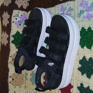 Nike Icon Classic Sandal